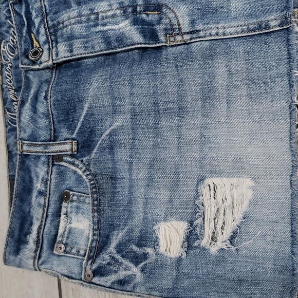 American Eagle Outfitters distressed skirt. - Picture 3 of 8